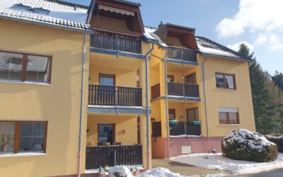 Zschorlau: Eigentumswohnung mit Balkon zu vermieten